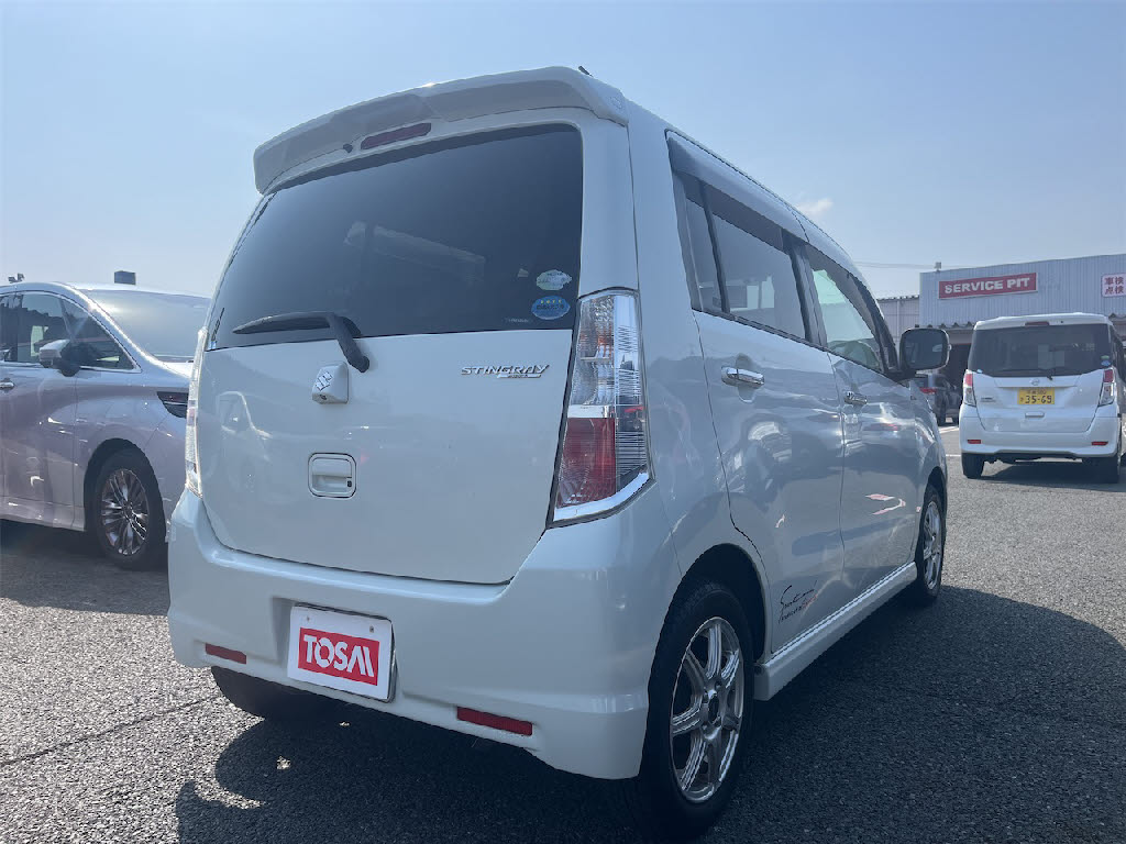 スズキ ワゴンＲスティングレー ２ＷＤ　Ｔ