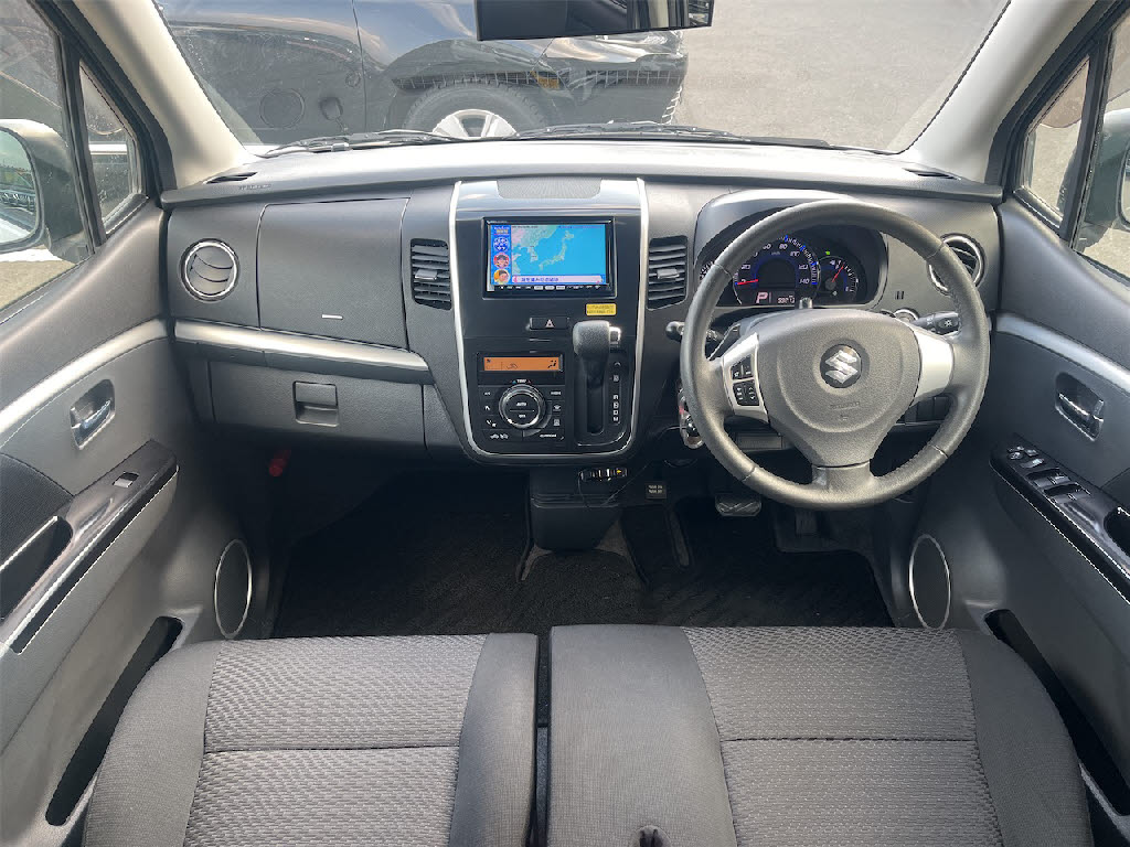 スズキ ワゴンＲスティングレー ２ＷＤ　Ｔ