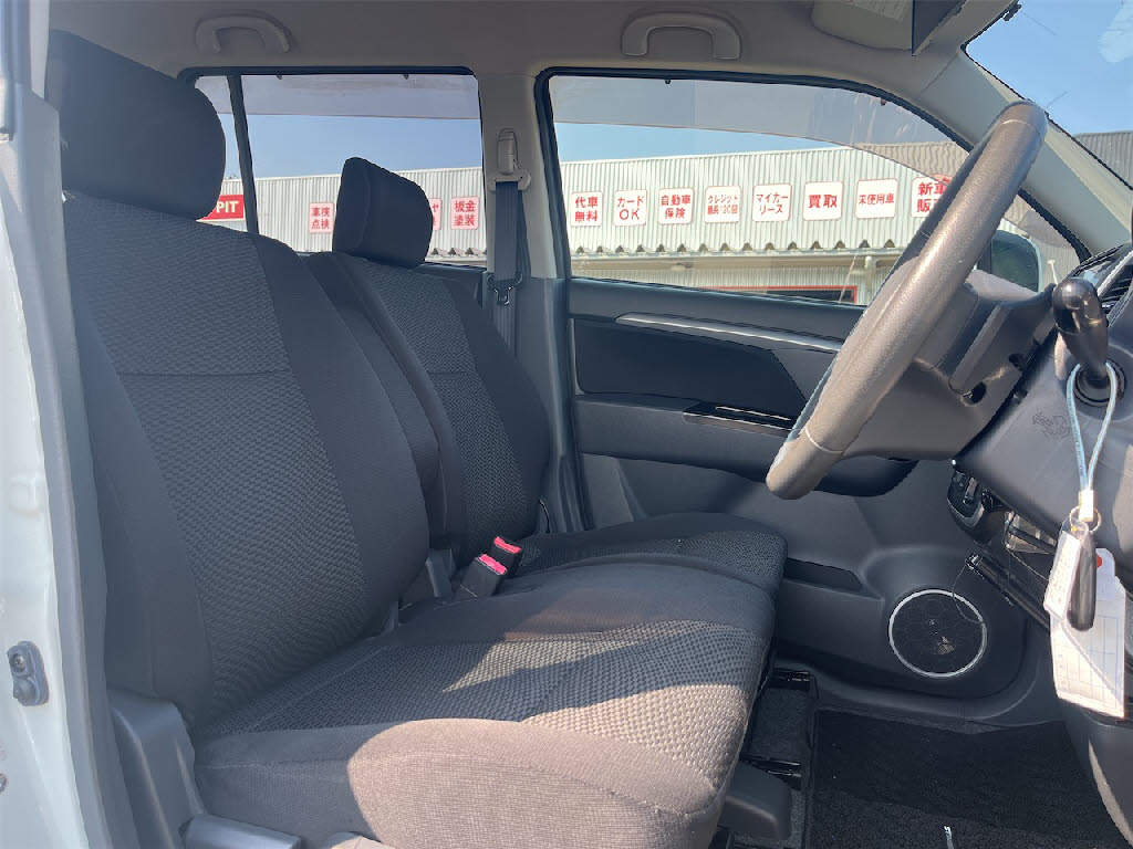 スズキ ワゴンＲスティングレー ２ＷＤ　Ｔ