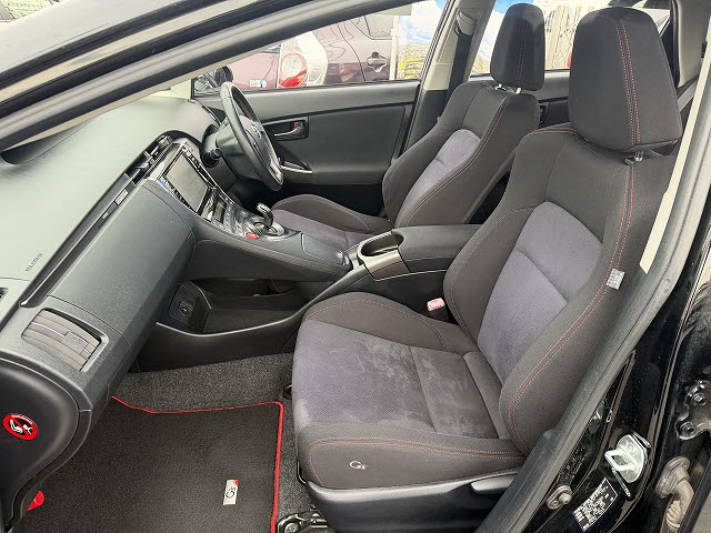 トヨタ プリウス Ｓ　ツーリングセレクション　Ｇ’Ｓ