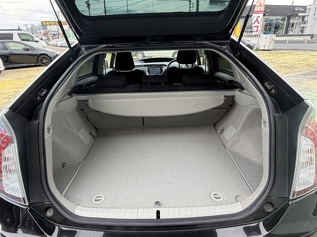 トヨタ プリウス Ｓ　ツーリングセレクション　Ｇ’Ｓ