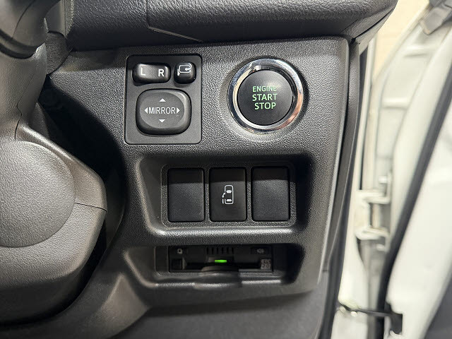 トヨタ ハイエース グランドキャビン　スーパーロング