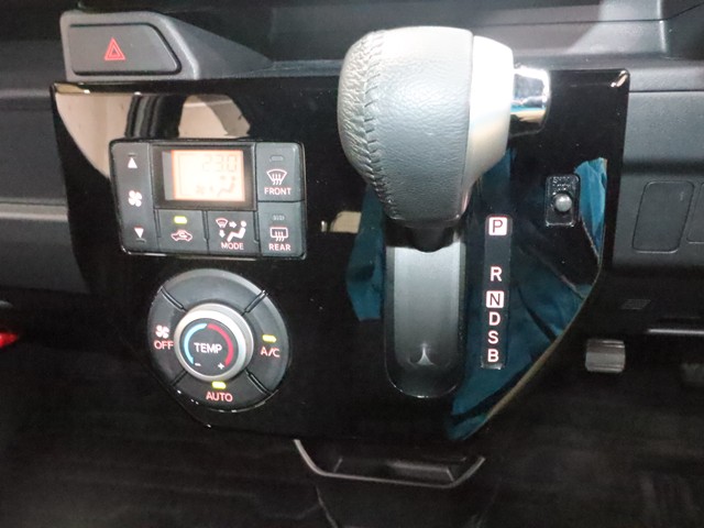 ダイハツ ウエイク Ｇ　ターボ　リミテッド　ＳＡ３