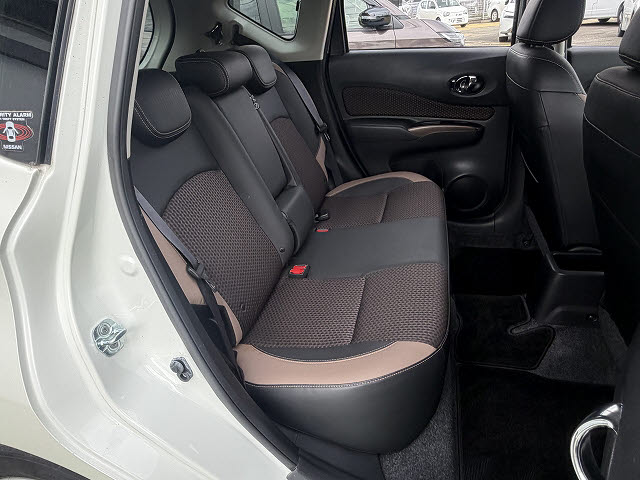 ニッサン ノート ｅ－ＰＯＷＥＲ　メダリスト