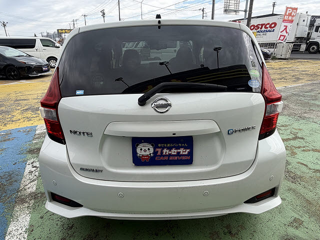 ニッサン ノート ｅ－ＰＯＷＥＲ　メダリスト