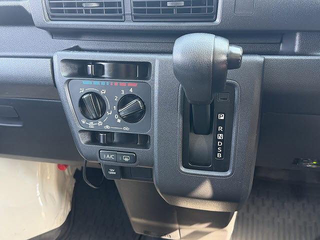 トヨタ ピクシスＶ スペシャル