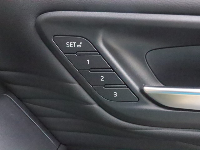 トヨタ アルファード Ｚ