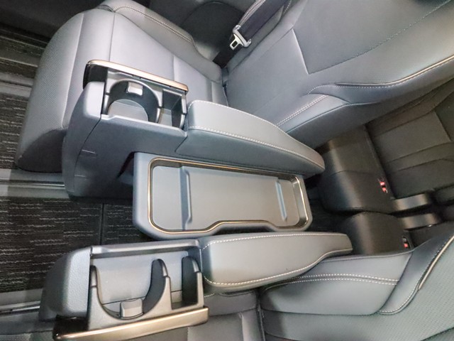 トヨタ アルファード Ｚ