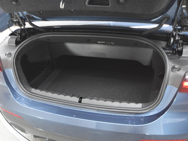 ＢＭＷ ＢＭＷ ４シリーズ カブリオレ　４２０ｉ　Ｍスポーツ