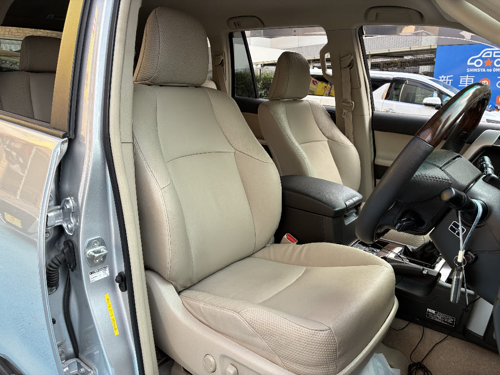 トヨタ ﾗﾝﾄﾞｸﾙｰｻﾞｰ ﾌﾟﾗﾄﾞ ＴＺ－Ｇ