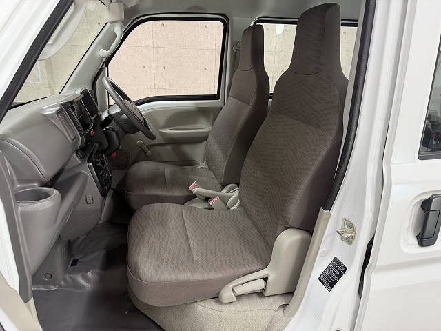 ニッサン NV100ｸﾘｯﾊﾟｰV ＤＸ　ハイルーフ