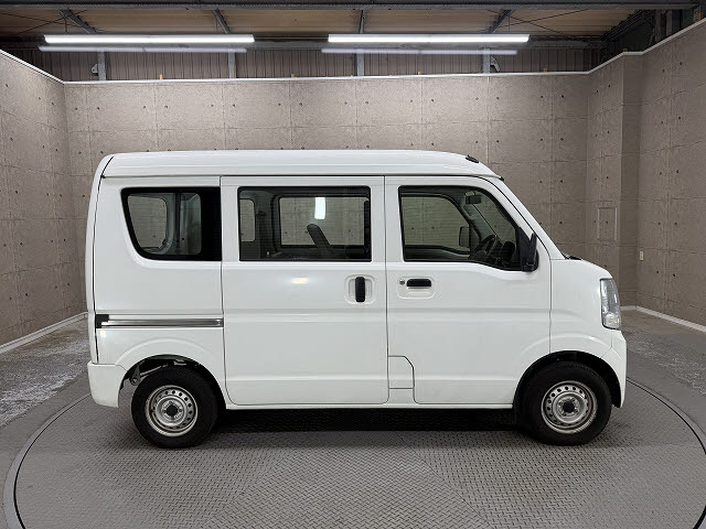 ニッサン NV100ｸﾘｯﾊﾟｰV ＤＸ　ハイルーフ