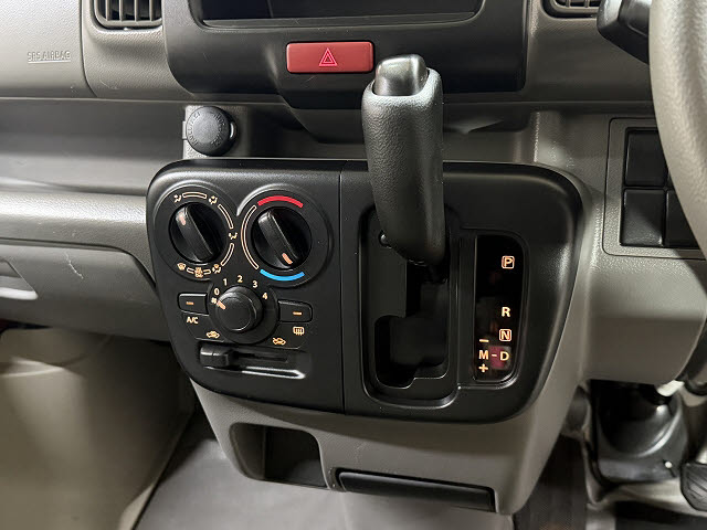 ニッサン NV100ｸﾘｯﾊﾟｰV ＤＸ　ハイルーフ