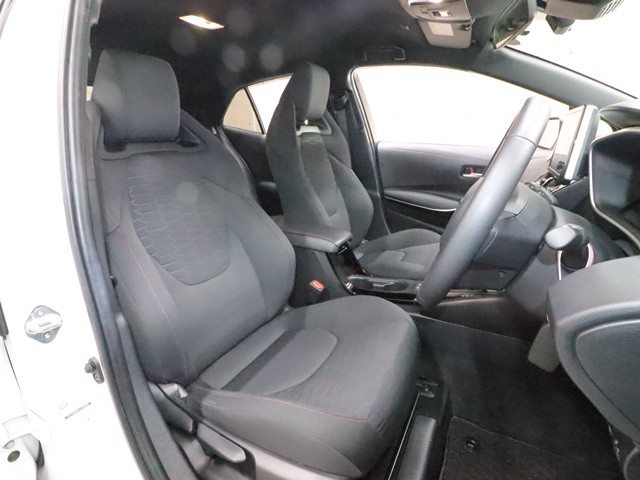 トヨタ カローラスポーツ Ｇ　Ｚ　Ａ車