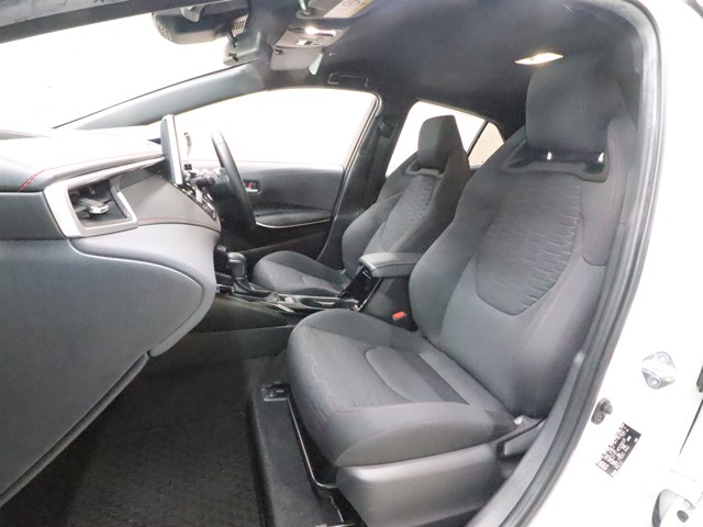 トヨタ カローラスポーツ Ｇ　Ｚ　Ａ車