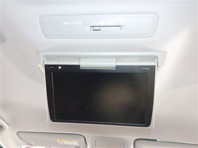 トヨタ ヴォクシー ＺＳ　煌２