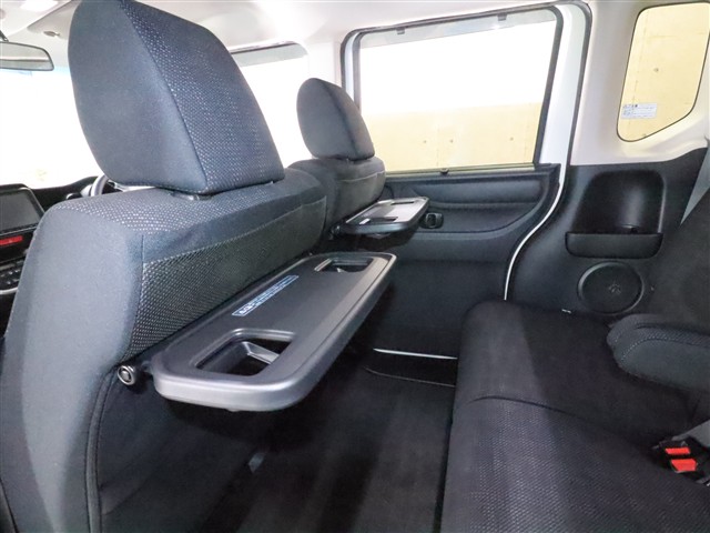 ホンダ Ｎ　ＢＯＸ Ｇ　ＳＳパッケージ