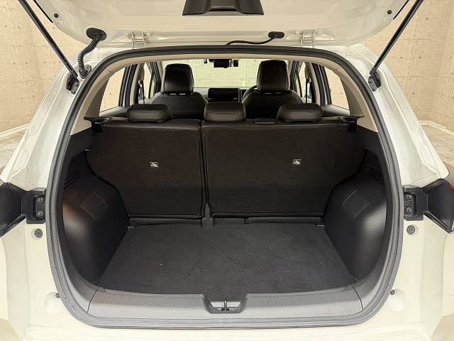 ニッサン オーラ Ｇ　レザーエディション