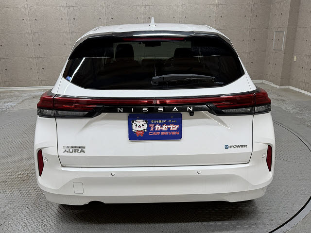 ニッサン オーラ Ｇ　レザーエディション