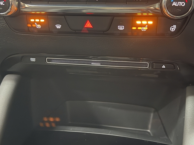 マツダ マツダ３セダン ２０Ｓ　プロアクティブ　ツーリングセレク