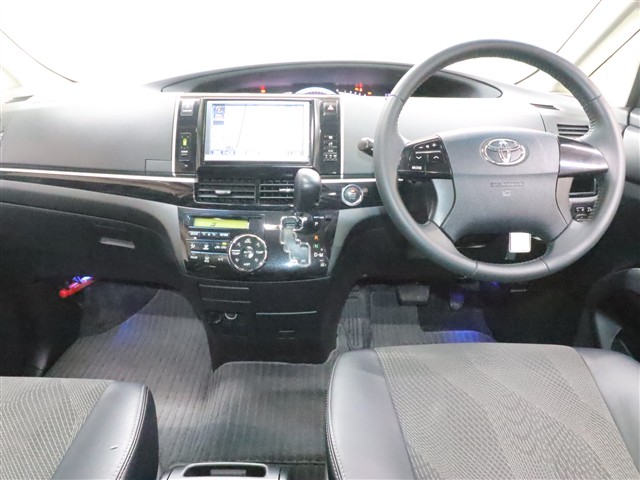 トヨタ エスティマ アエラス　プレミアムエディション