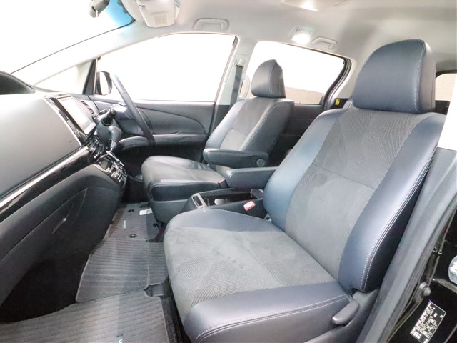 トヨタ エスティマ アエラス　プレミアムエディション