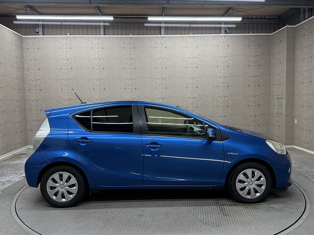 トヨタ アクア Ｓ