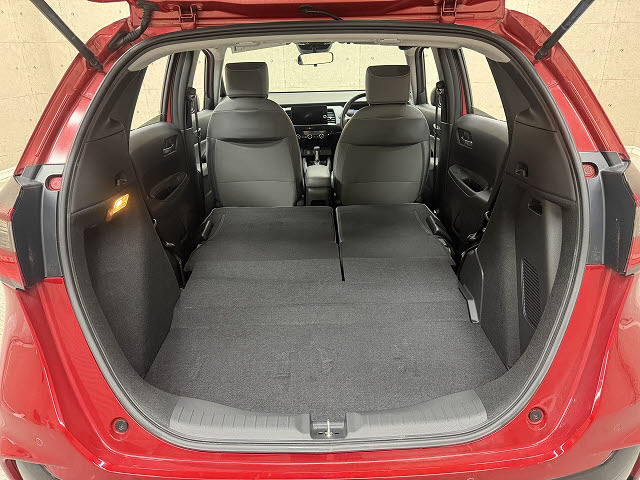 ホンダ ﾌｨｯﾄﾊｲﾌﾞﾘｯﾄﾞ ｅ：ＨＥＶ　ＲＳ