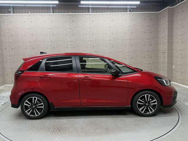 ホンダ ﾌｨｯﾄﾊｲﾌﾞﾘｯﾄﾞ ｅ：ＨＥＶ　ＲＳ