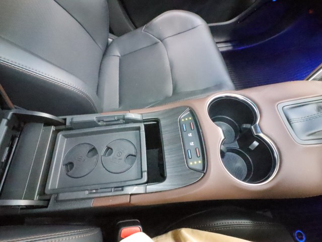 トヨタ ﾊﾘｱｰ ﾊｲﾌﾞﾘｯﾄﾞ Ｚ　レザーパッケージ