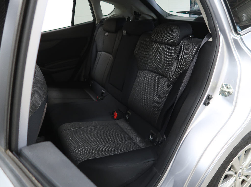 スバル インプレッサスポーツ １．６ｉ－Ｌ　アイサイト