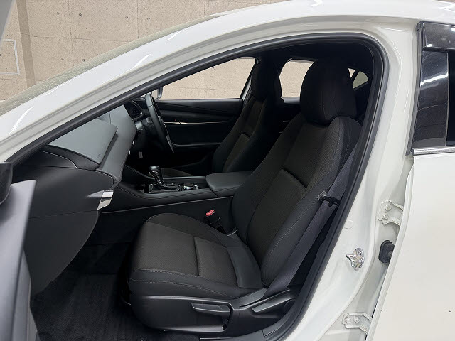 マツダ マツダ３ １５Ｓ　ツーリング