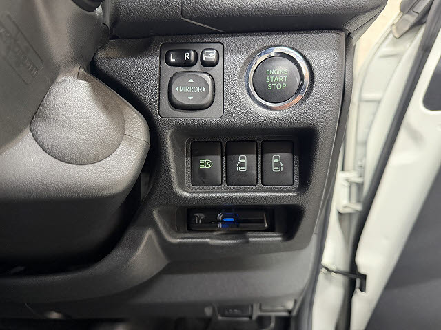トヨタ ハイエースＶ ＤＴ　スーパーＧＬダークプライムⅡ