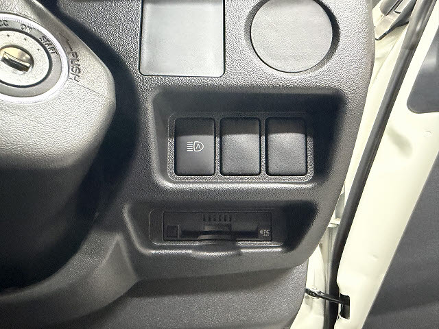 トヨタ ハイエースＶ ＤＸ　ロング