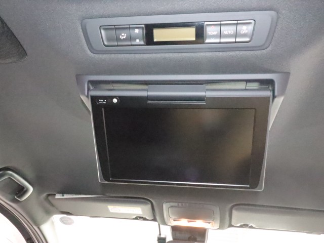 トヨタ ヴォクシー ＺＳ　煌２