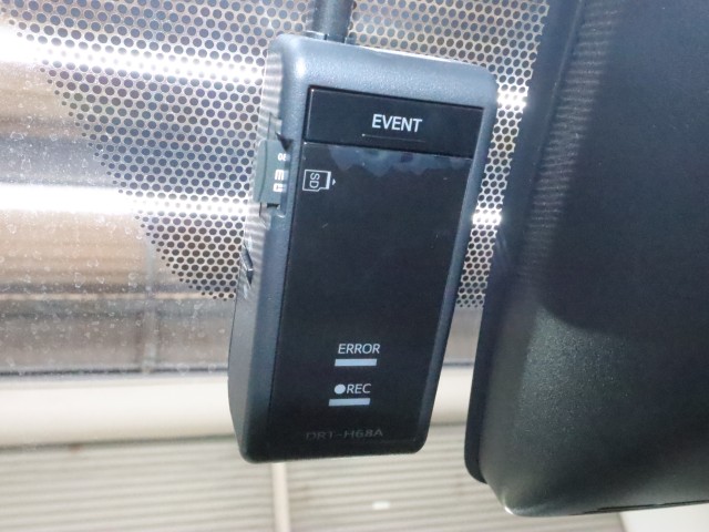 トヨタ ヴォクシー ＺＳ　煌２