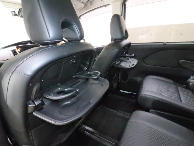 ニッサン セレナ ｅ－ＰＯＷＥＲ　ハイウェイスター　Ｖ