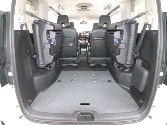 ニッサン セレナ ｅ－ＰＯＷＥＲ　ハイウェイスター　Ｖ
