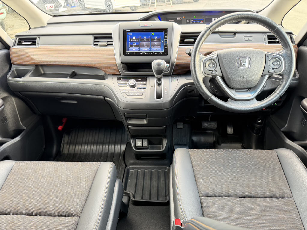 ホンダ フリード＋ ｸﾛｽﾀｰ ﾎﾝﾀﾞｾﾝｼﾝｸﾞ4WD