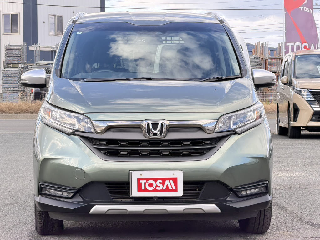 ホンダ フリード＋ ｸﾛｽﾀｰ ﾎﾝﾀﾞｾﾝｼﾝｸﾞ4WD