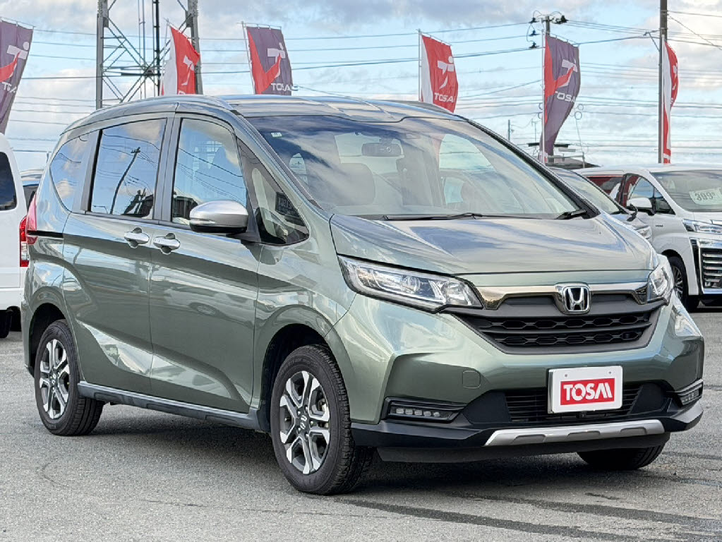 ホンダ フリード＋ ｸﾛｽﾀｰ ﾎﾝﾀﾞｾﾝｼﾝｸﾞ4WD