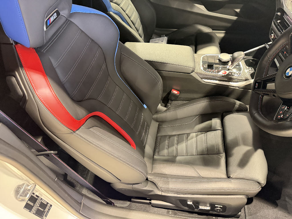 ＢＭＷ ＢＭＷ　Ｍ２ ベースグレード