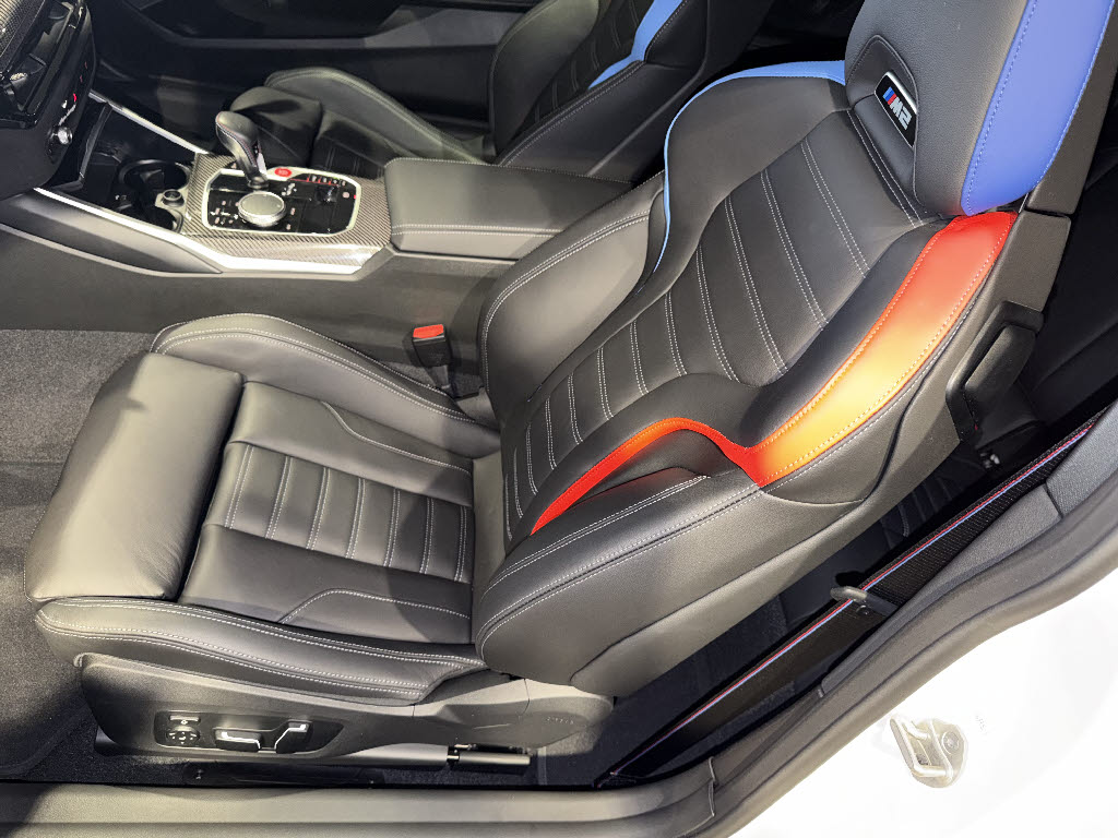 ＢＭＷ ＢＭＷ　Ｍ２ ベースグレード