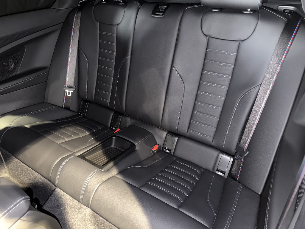 ＢＭＷ ＢＭＷ　Ｍ２ ベースグレード