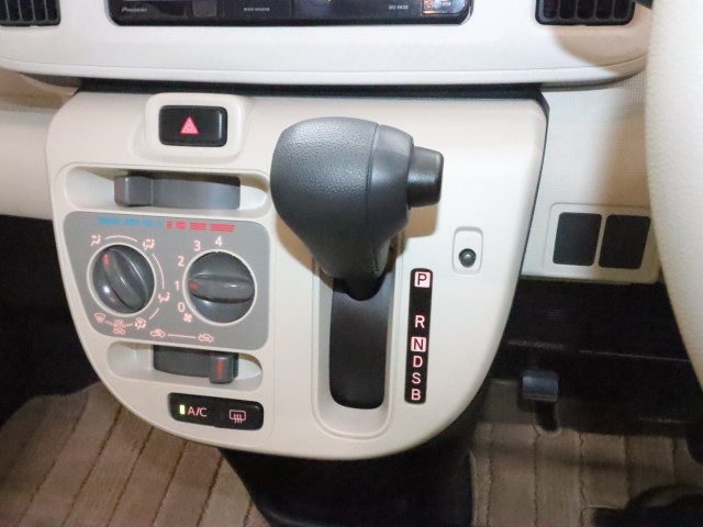 ダイハツ ムーヴキャンバス Ｌ　ＳＡ２