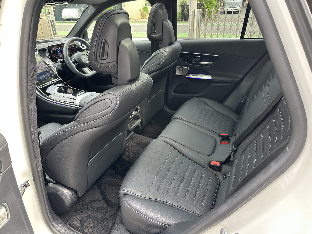 メルセデスベンツ ﾒﾙｾﾃﾞｽﾍﾞﾝﾂ GLC ＧＬＣ２２０ｄ　４マチック　ＡＭＧライン