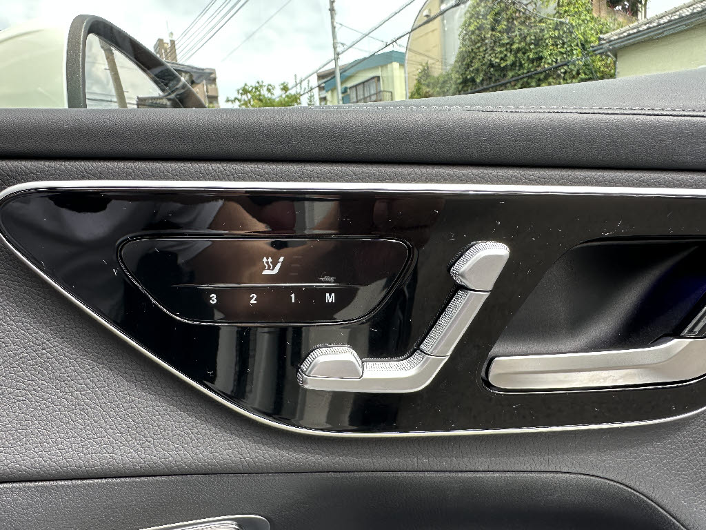 メルセデスベンツ ﾒﾙｾﾃﾞｽﾍﾞﾝﾂ GLC ＧＬＣ２２０ｄ　４マチック　ＡＭＧライン