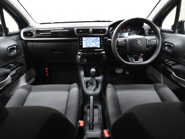 シトロエン シトロエン Ｃ３ フィール