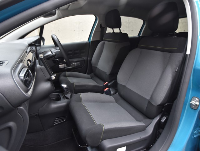 シトロエン シトロエン Ｃ３ フィール