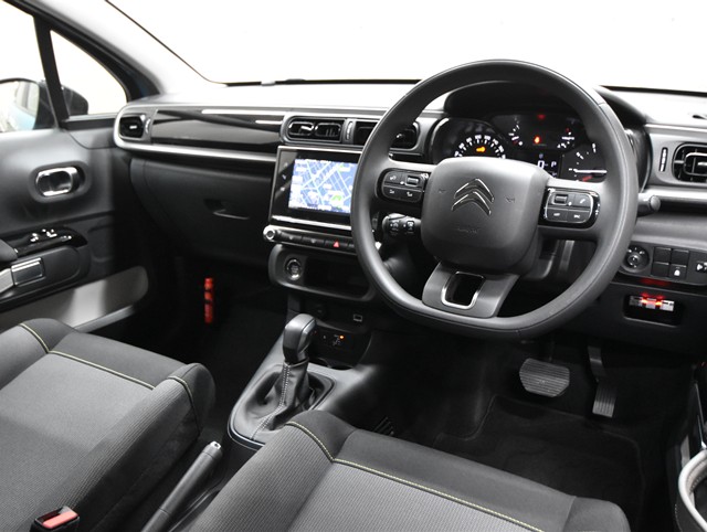 シトロエン シトロエン Ｃ３ フィール